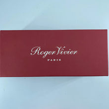 Load image into Gallery viewer, Roger Vivier Decollete Trompette patent-leather pumps