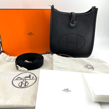 Load image into Gallery viewer, Hermes Evelyn 16 Black