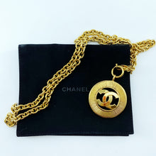 Load image into Gallery viewer, Chanel Vintage Necklace