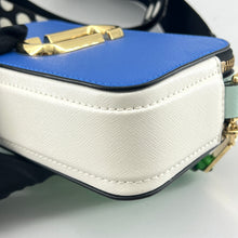 Load image into Gallery viewer, Marc Jacobs Snapshot leather bag
