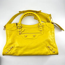 Load image into Gallery viewer, Balenciaga City Giant Bag Leather Medium