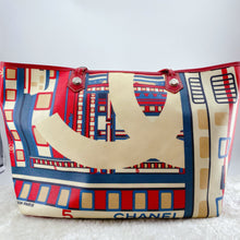 Load image into Gallery viewer, Chanel No.5 Vintage Flower Pattern Red Tote