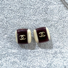 Load image into Gallery viewer, CHANEL CC logo earrings