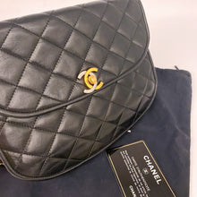 Load image into Gallery viewer, Chanel Silver and Gold double C bag