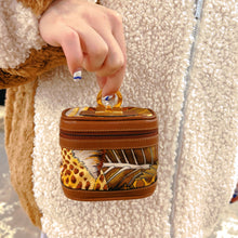 Load image into Gallery viewer, Ferragamo Mini bag