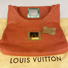 Load image into Gallery viewer, Louis Vuitton Clutch