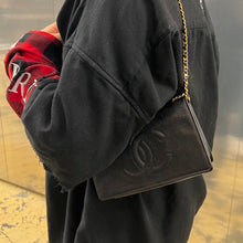 Load image into Gallery viewer, Chanel caviar leather double c logo wallet on chain