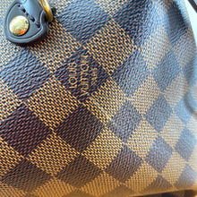 Load image into Gallery viewer, Louis Vuitton Damier Neverfull MM