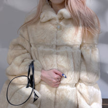 Load image into Gallery viewer, VTO mink coat