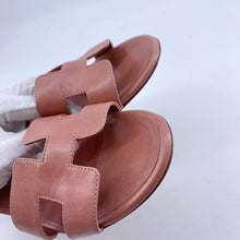 Load image into Gallery viewer, Hermes sandal