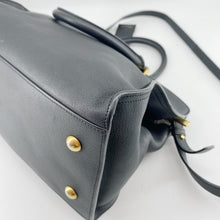 Load image into Gallery viewer, Yves Saint Laurent Classic Y Cabas Leathe Small bag TWS