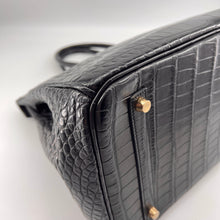 Load image into Gallery viewer, Hermes Birkin35 Bag Black Crocodile Gold Hardware