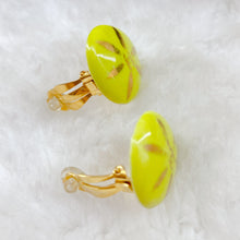 Load image into Gallery viewer, Chanel Green Snowflake Earring