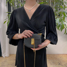 Load image into Gallery viewer, Chloe Mini Drew Shoulder bag