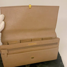 Load image into Gallery viewer, Yves Saint Laurent Clutch