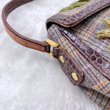 Load image into Gallery viewer, ETRO Cloth Flower Pouch