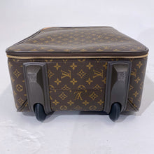 Load image into Gallery viewer, Louis Vuitton pegase 55 carry on