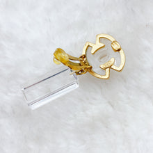 Load image into Gallery viewer, Chanel single earring