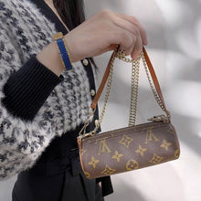 Load image into Gallery viewer, Louis Vuitton Papillon Attached Pouch