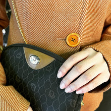 Load image into Gallery viewer, Dior honeycomb shoulder bag