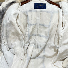 Load image into Gallery viewer, VTO mink coat