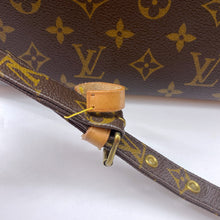 Load image into Gallery viewer, Louis Vuitton Nile Crossbody Bag