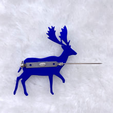 Load image into Gallery viewer, Chanel Moose Brooch