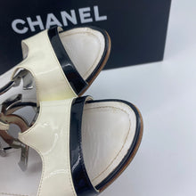 Load image into Gallery viewer, Chanel Heel Sandals TWS pop