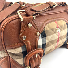 Load image into Gallery viewer, Burberry Plaid shoulder bag