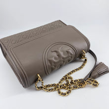 Load image into Gallery viewer, Tory Burch Fleming Convertible Shoulder Bag