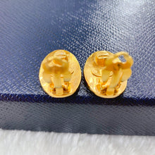 Load image into Gallery viewer, Chanel vintage gold ear clips