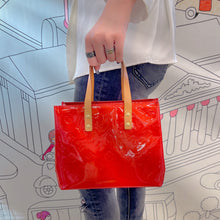 Load image into Gallery viewer, Louis Vuitton 2002 Vernis Reade PM handbag