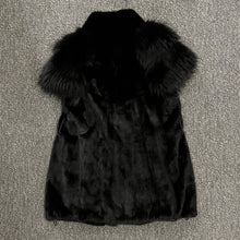 Load image into Gallery viewer, VTO black mink vest
