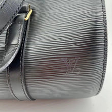 Load image into Gallery viewer, Louis Vuitton papillon