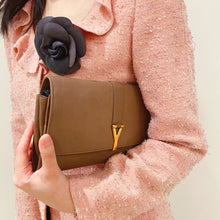 Load image into Gallery viewer, Chanel Black Camellia Brooch