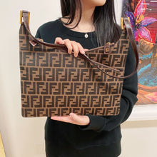 Load image into Gallery viewer, Fendi FF monogram vintage shoulder bag