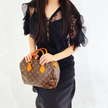 Load image into Gallery viewer, Louis Vuitton Speedy 25