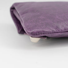 Load image into Gallery viewer, Balenciaga Giant 12 Envelope Clutch