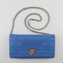 Load image into Gallery viewer, Christian Dior Diorama wallet on chain