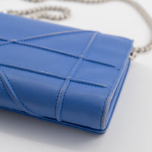 Load image into Gallery viewer, Christian Dior Diorama wallet on chain