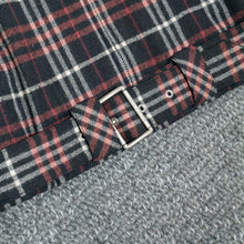 Load image into Gallery viewer, Burberry Quilted Print Jacket