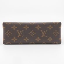 Load image into Gallery viewer, LOUIS VUITTON Locky BB