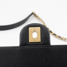 Load image into Gallery viewer, Chanel Pearl Classic Flap Bag