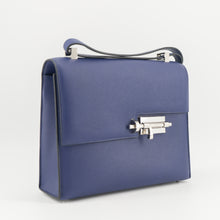 Load image into Gallery viewer, Hermes verrou 21 leather bag