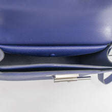 Load image into Gallery viewer, Hermes verrou 21 leather bag