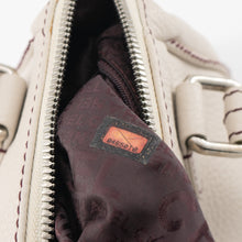 Load image into Gallery viewer, Chanel white leather LAX tassel handbag