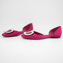 Load image into Gallery viewer, Roger Vivier Pink Ballerine Chips Crystal Flats POP
