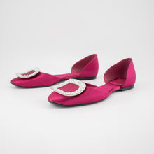 Load image into Gallery viewer, Roger Vivier Pink Ballerine Chips Crystal Flats POP