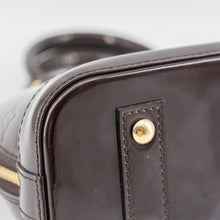 Load image into Gallery viewer, Louis Vuitton Amarante Monogram Vernis Alma PM Bag