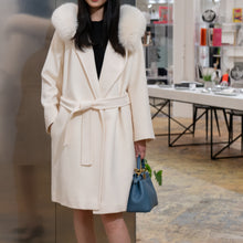Load image into Gallery viewer, MaxMara Wool coat
